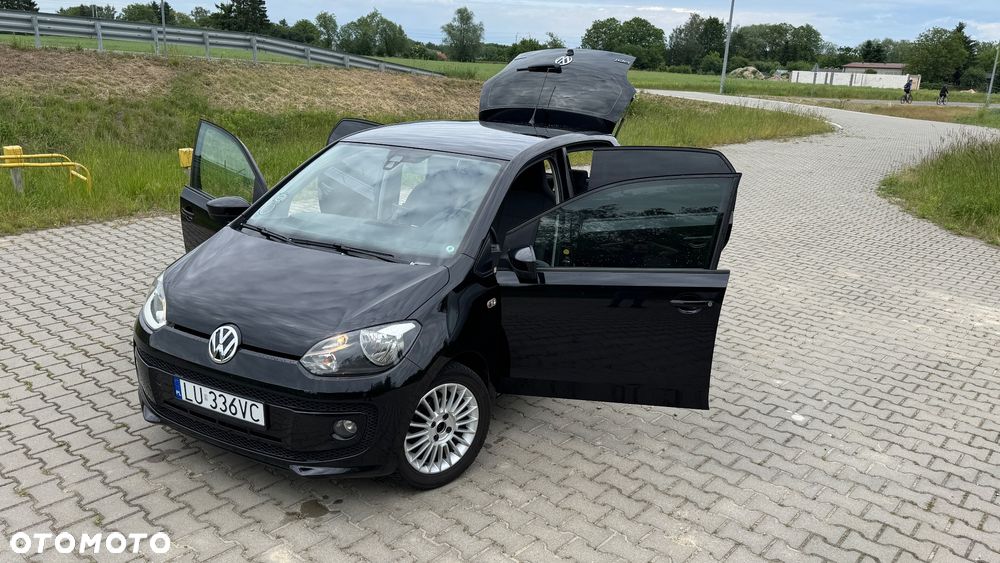Volkswagen up! - 22