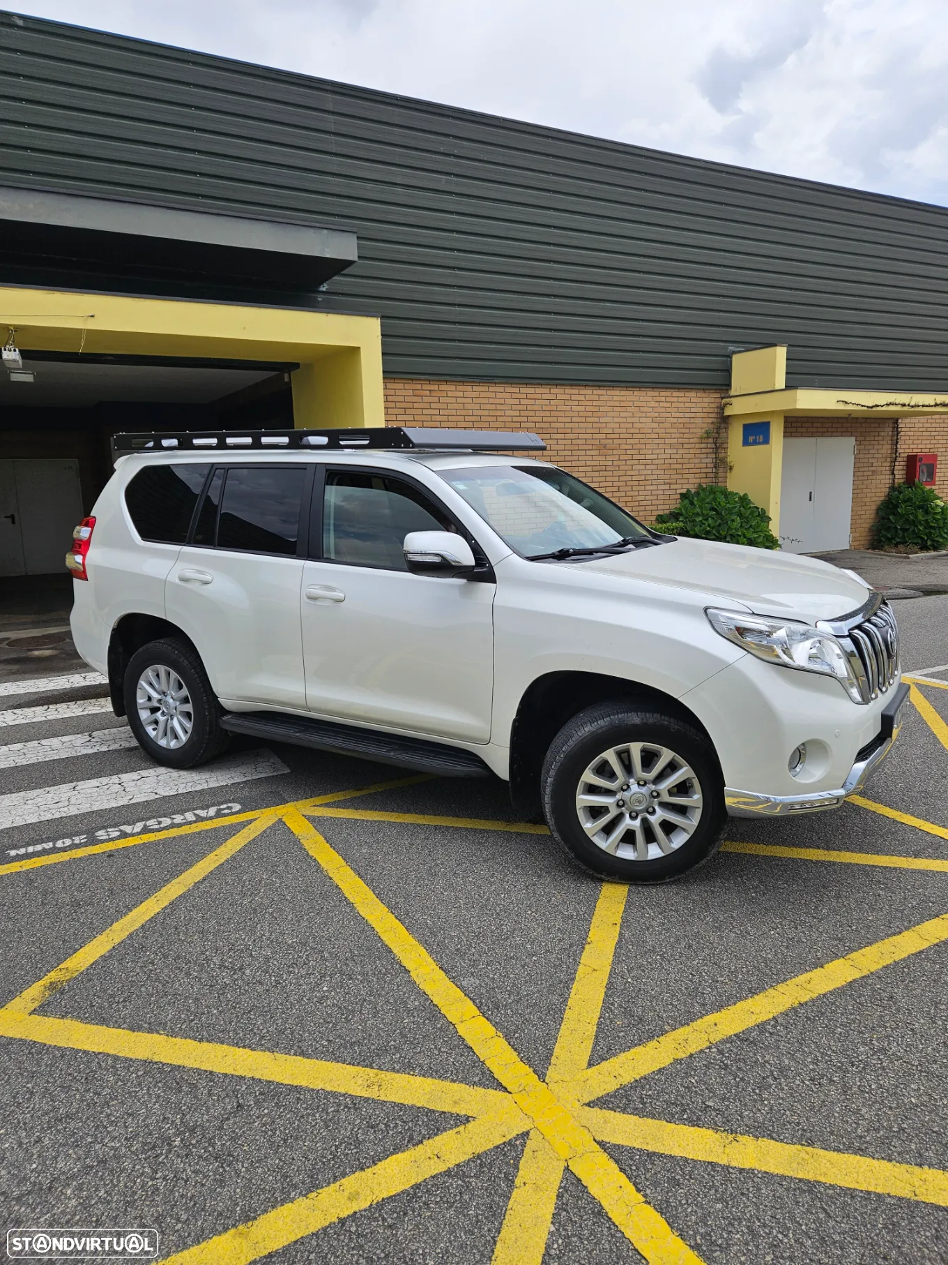 Toyota Land Cruiser - 8