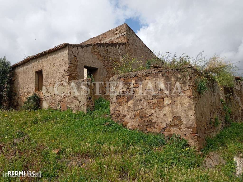 Terreno com conjunto de ruínas, Beliche, Castro Marim, Algarve - Grande imagem: 2/31
