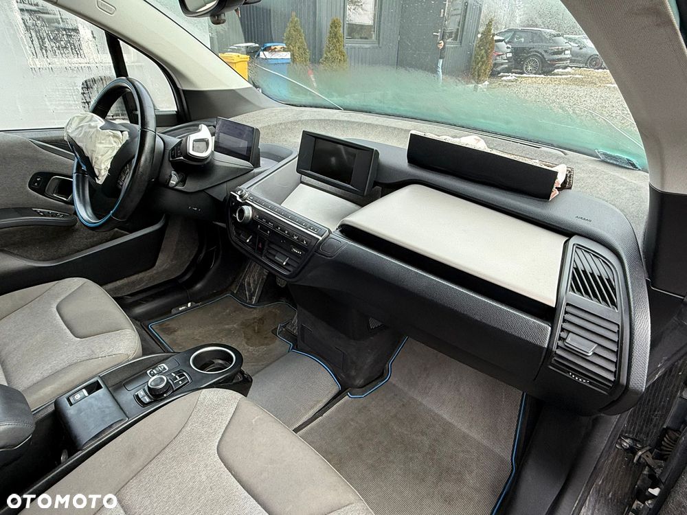 BMW i3 - 13
