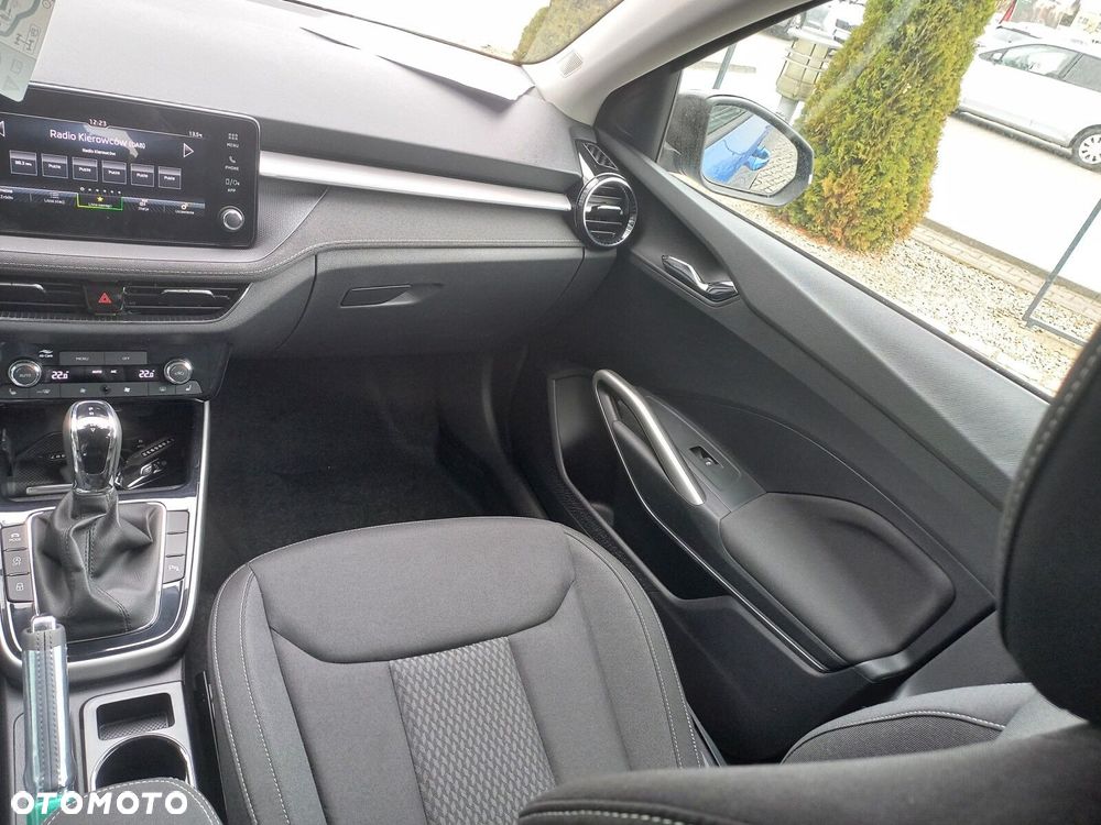 Skoda Fabia 1.0 TSI Drive DSG - 10