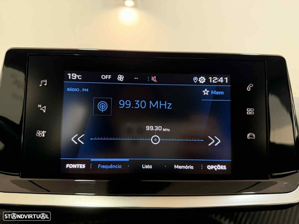 Peugeot 2008 1.2 PureTech Active - 18