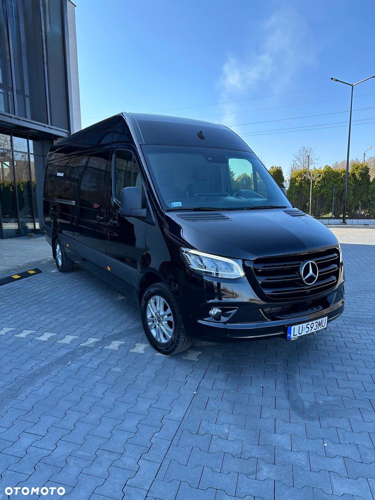 Mercedes-Benz Sprinter - 1