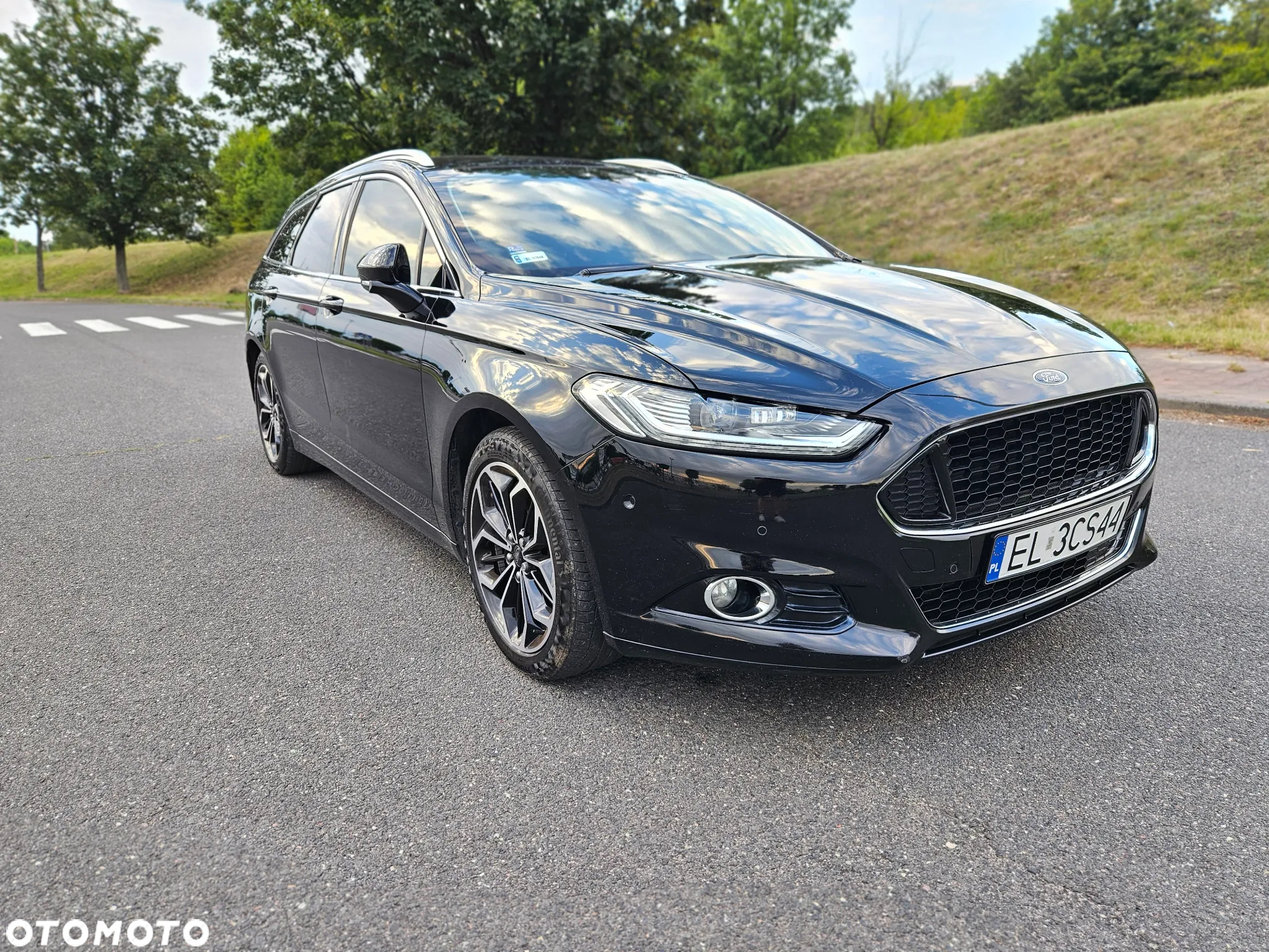 Ford Mondeo Turnier 2.0 TDCi Start-Stopp PowerShift-Aut Business Edition - 26