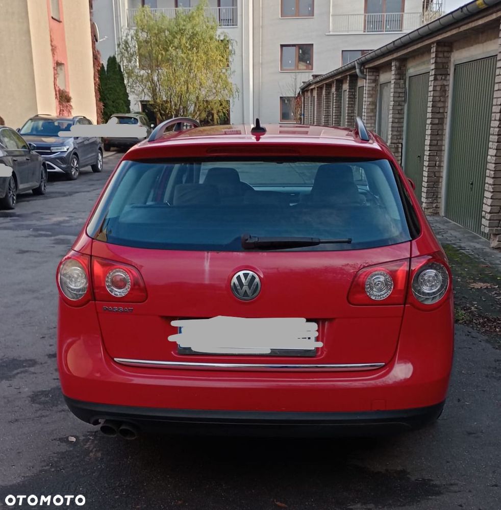 Volkswagen Passat 2.0 TDI Comfortline - 16