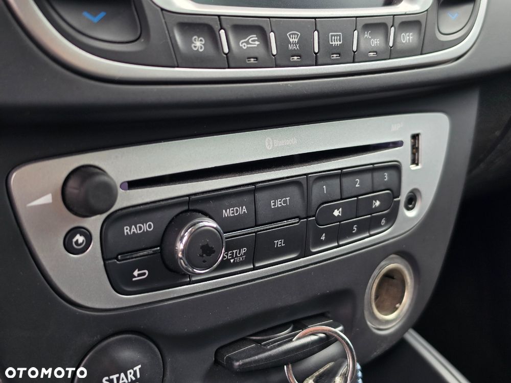 Renault Megane - 26