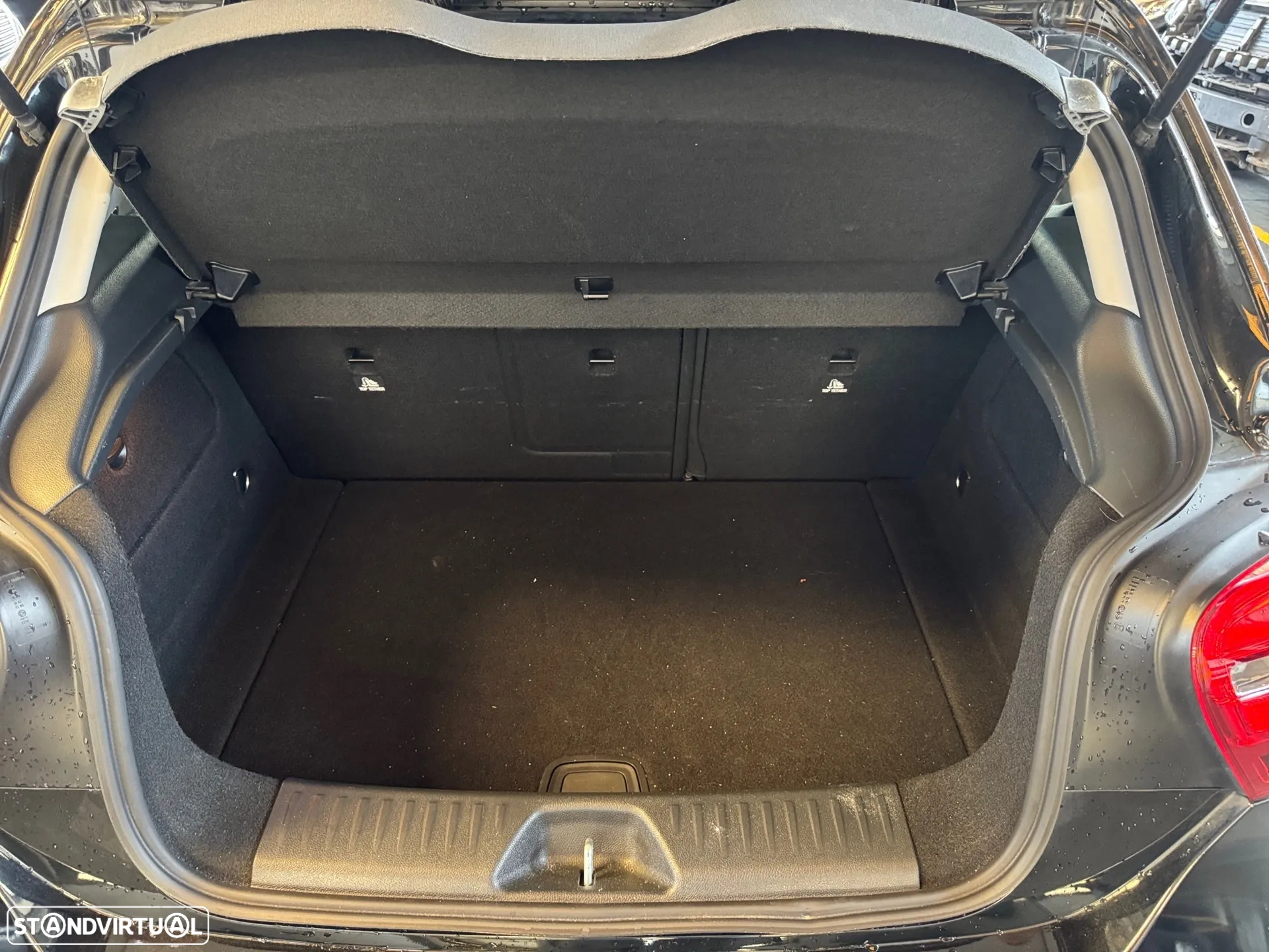 Mercedes-Benz A 180 d BlueEFFICIENCY Edition Style - 12