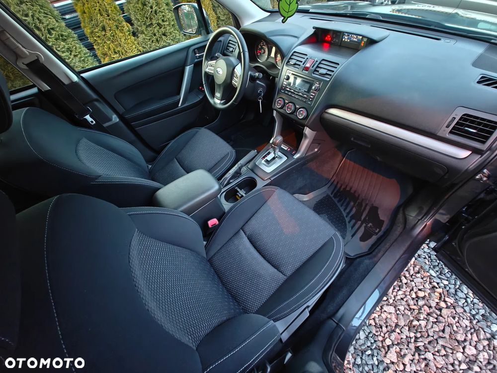 Subaru Forester 2.0i Comfort Lineartronic - 9
