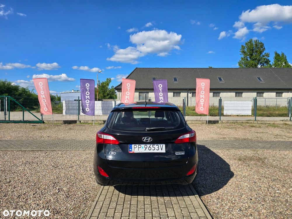 Hyundai i30 blue 1.4 Classic - 7