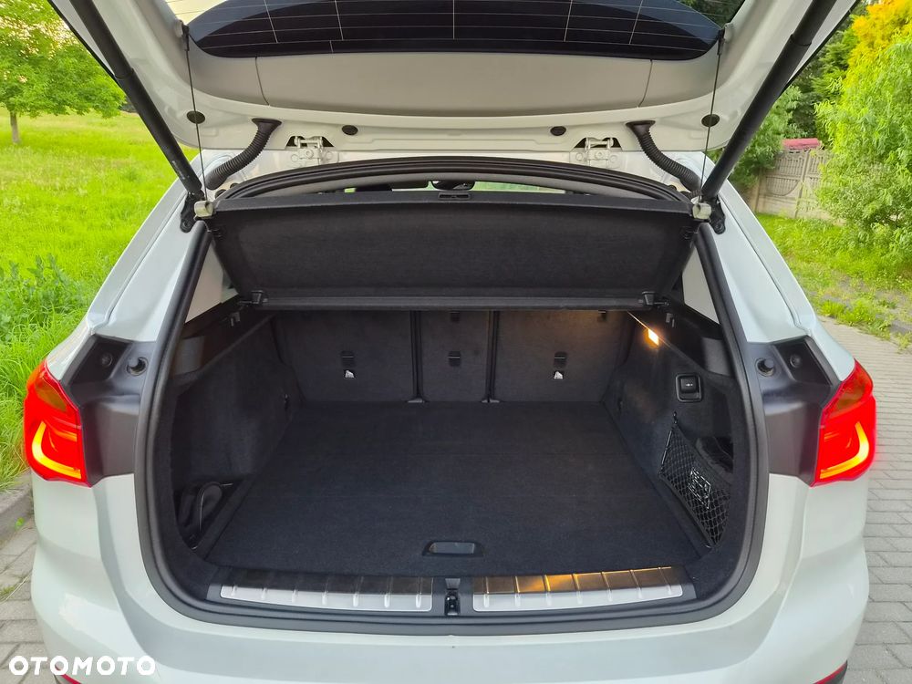BMW X1 sDrive20i xLine - 15