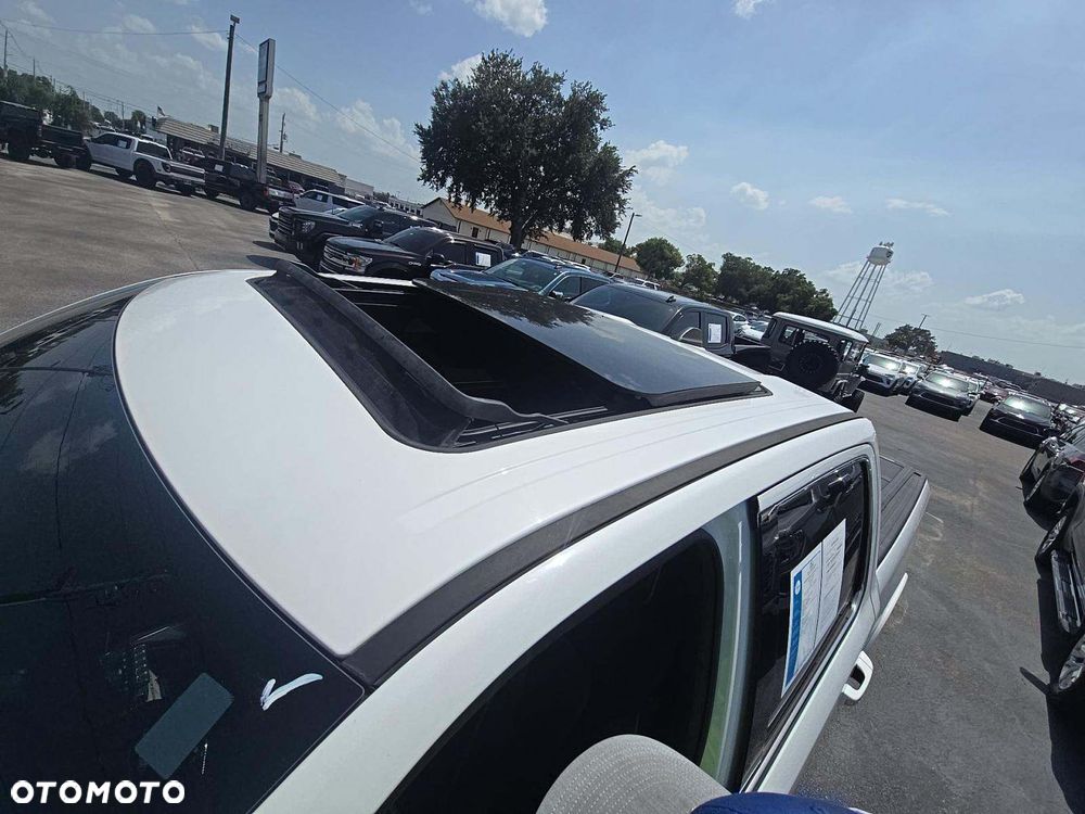 RAM 1500 5.7 Crew Cab Limited - 5