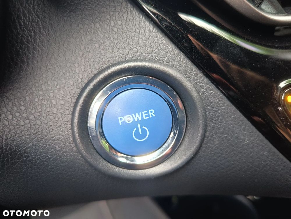Toyota C-HR Business-Edition - 16
