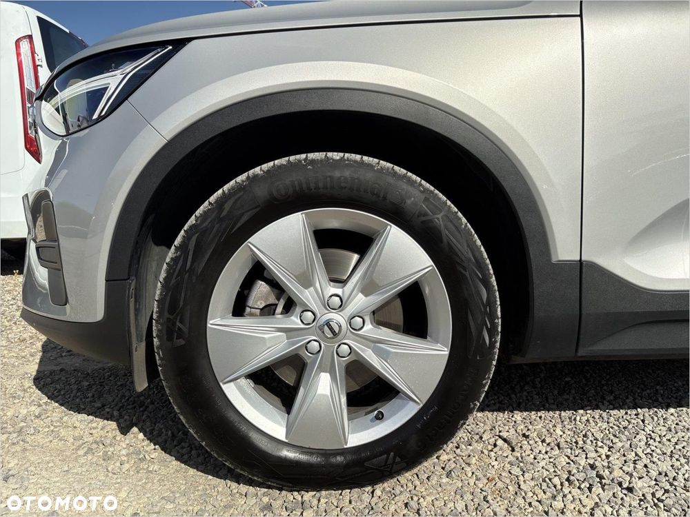 Volvo XC 40 B3 Core - 17