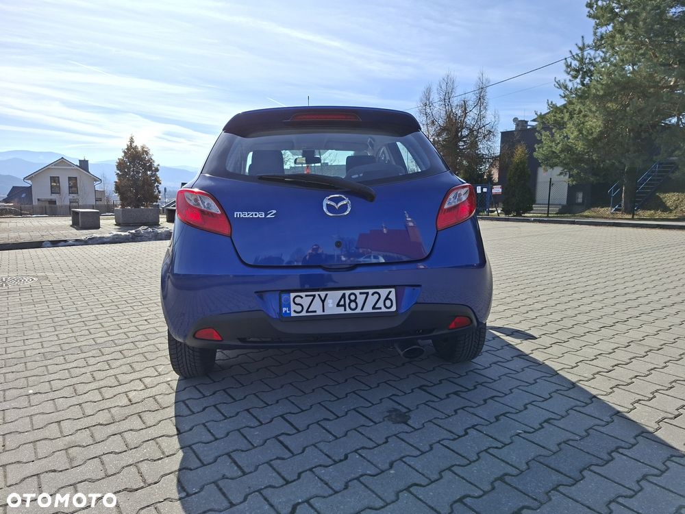 Mazda 2 - 3