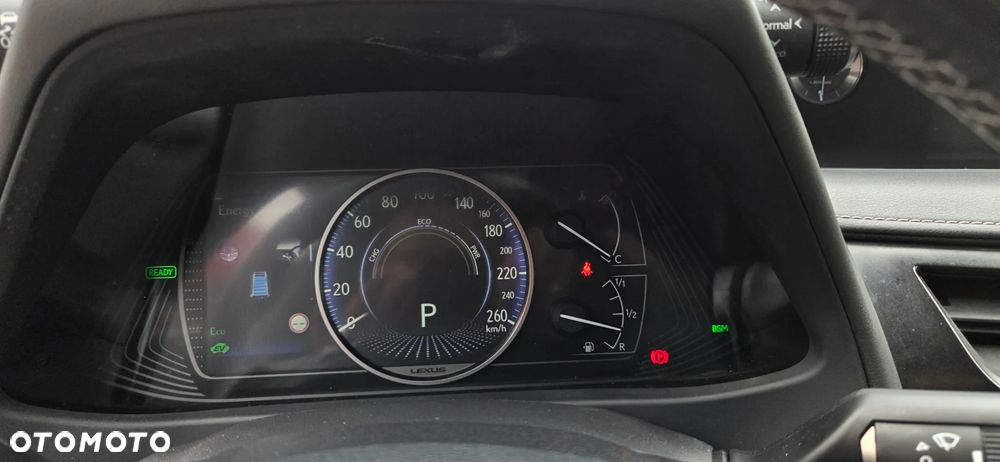 Lexus UX 250h GPF Prestige 2WD - 29