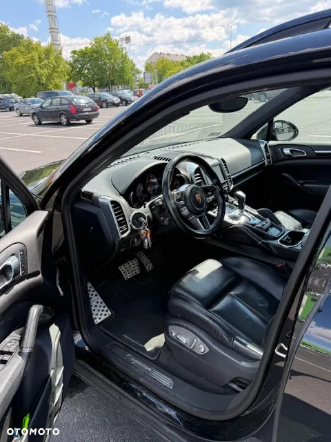 Porsche Cayenne Diesel Platinum Edition - 9