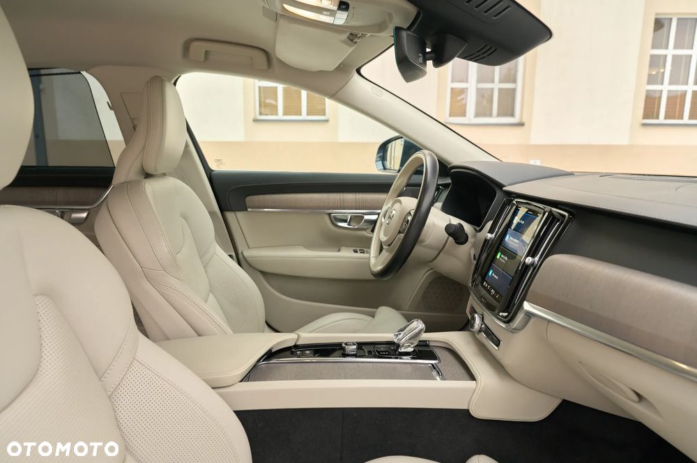 Volvo S90 D5 AWD Inscription - 29