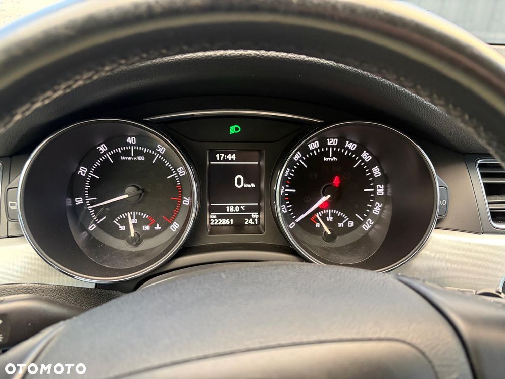 Skoda Superb 1.4 TSI Elegance - 29