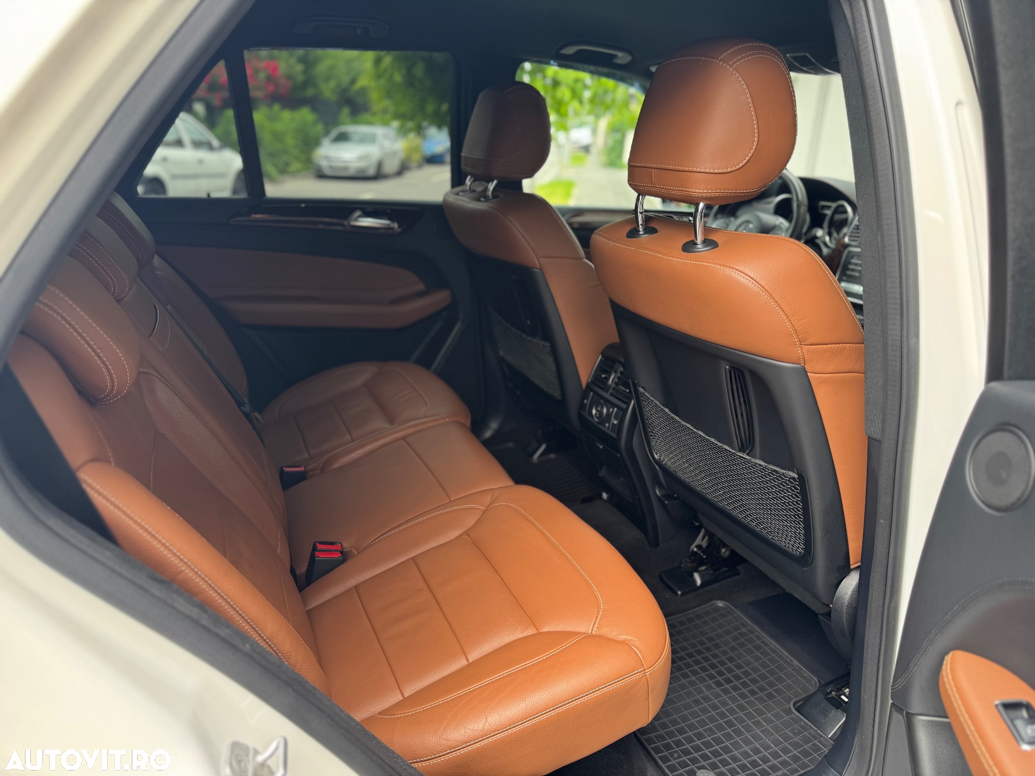Mercedes-Benz GLE 350 d 4MATIC - 16
