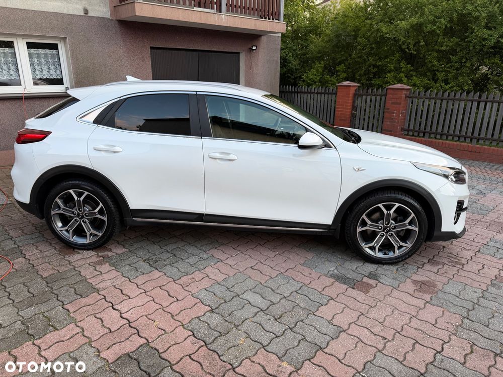 Kia XCeed 1.4 T-GDI M - 11
