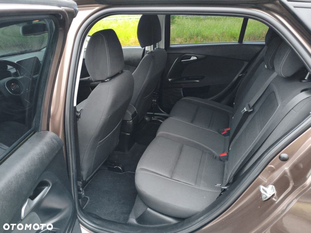 Fiat Tipo 1.4 T-Jet Lounge - 29