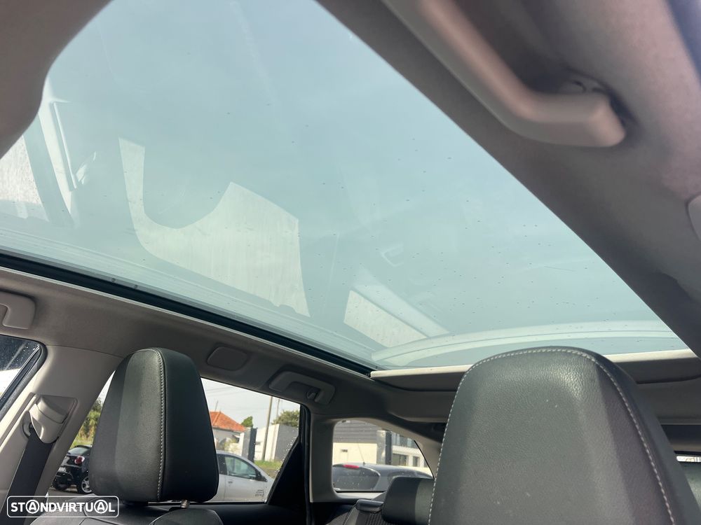 Toyota Auris Touring Sports 1.8 HSD Sport+Skyview +Navi - 34