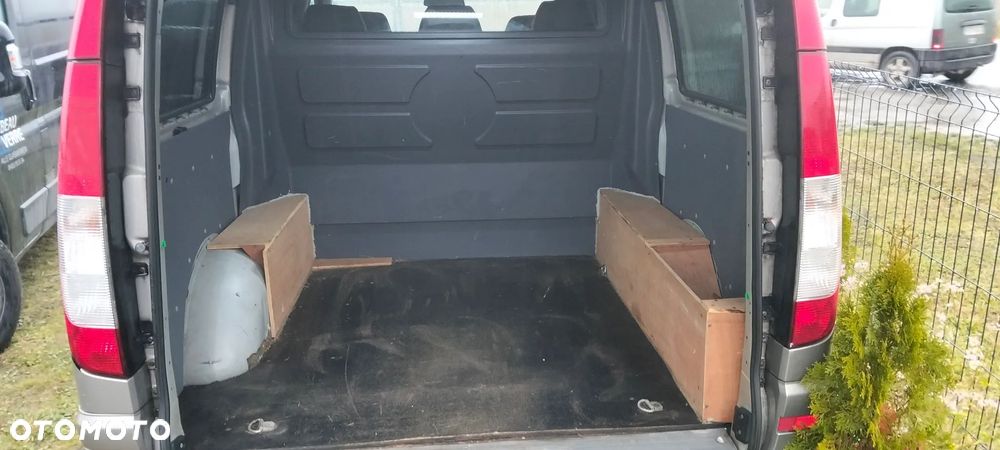 Mercedes-Benz Vito - 10