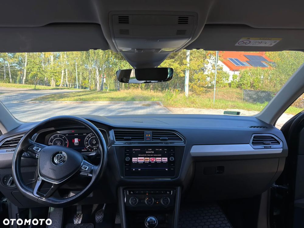 Volkswagen Tiguan 2.0 TDI BMT SCR Comfortline - 19