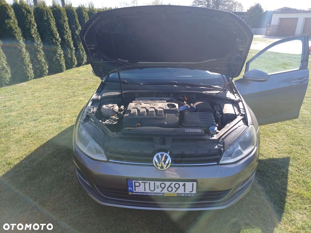 Volkswagen Golf 1.6 TDI BlueMotion Technology Comfortline - 16