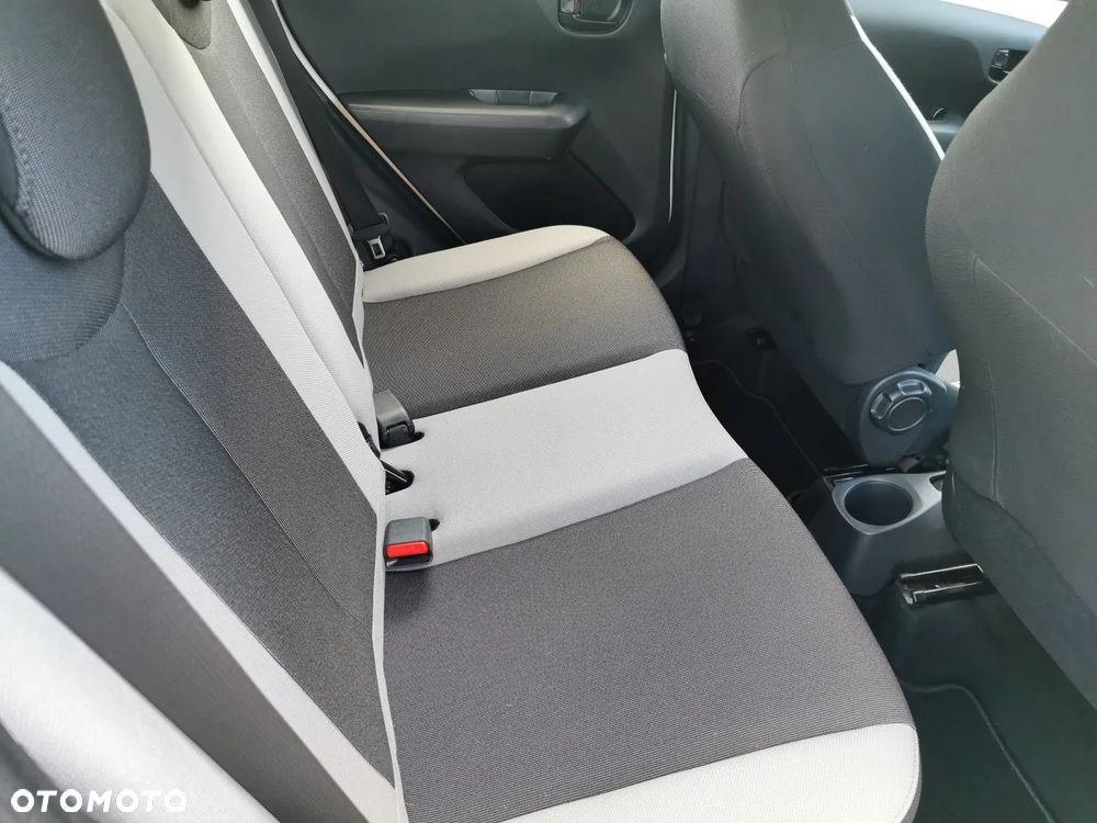 Toyota Aygo - 13