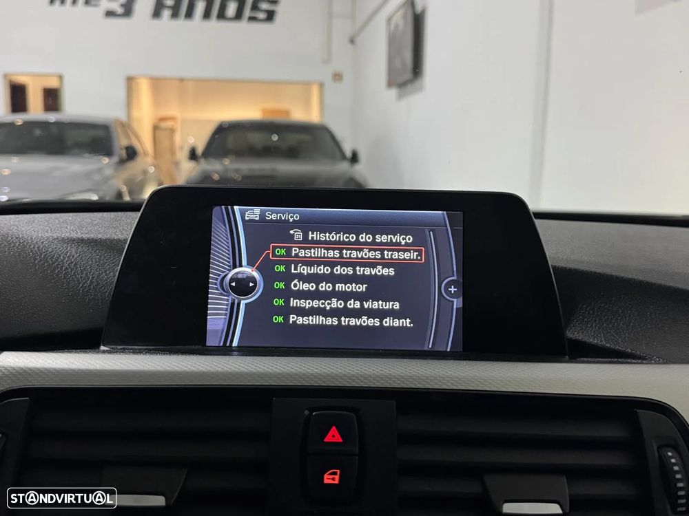 BMW 320 d Touring Auto Pack M - 30