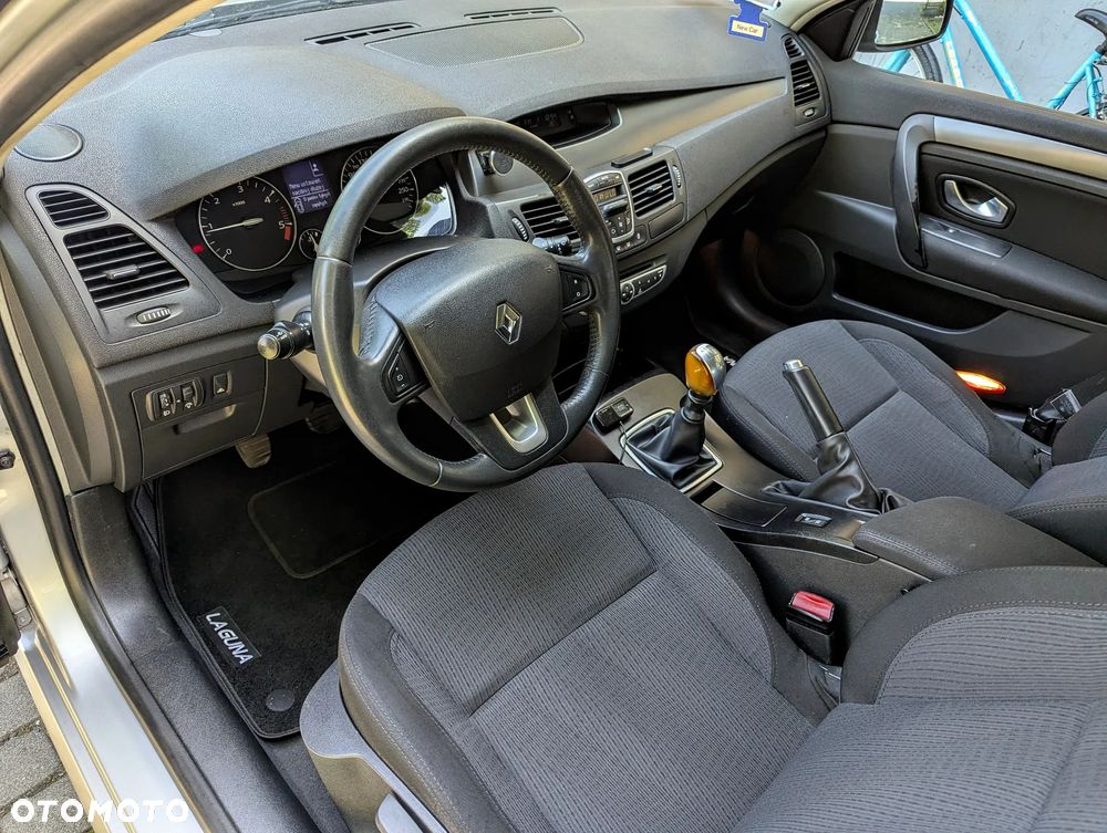 Renault Laguna - 7