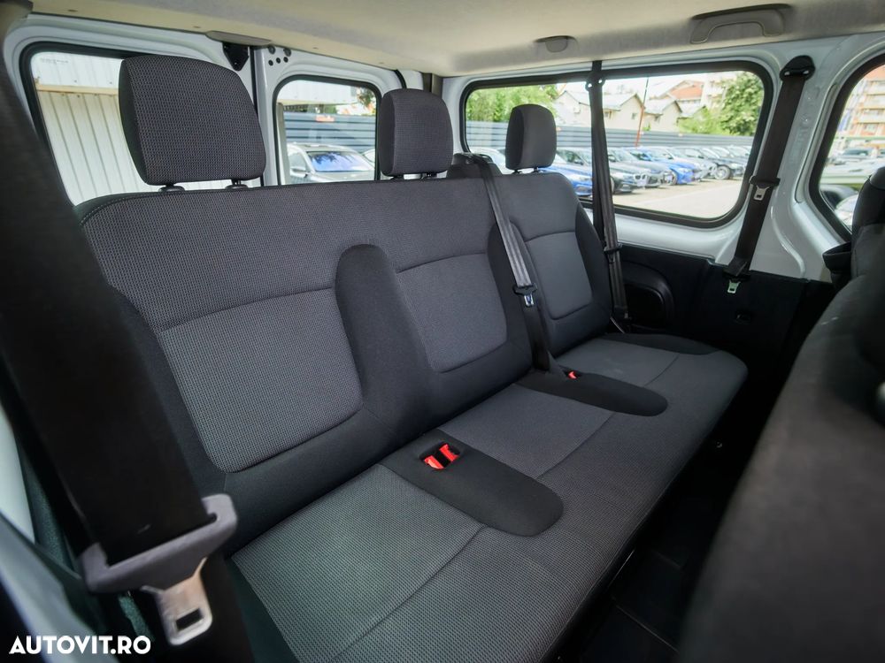 RENAULT Trafic 2022 — imagine 24