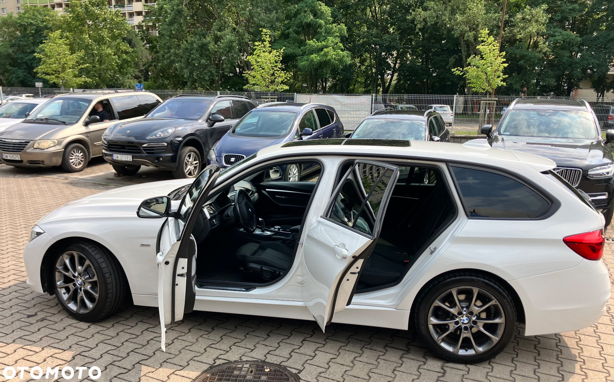 BMW Seria 3 320d Sport Line - 9
