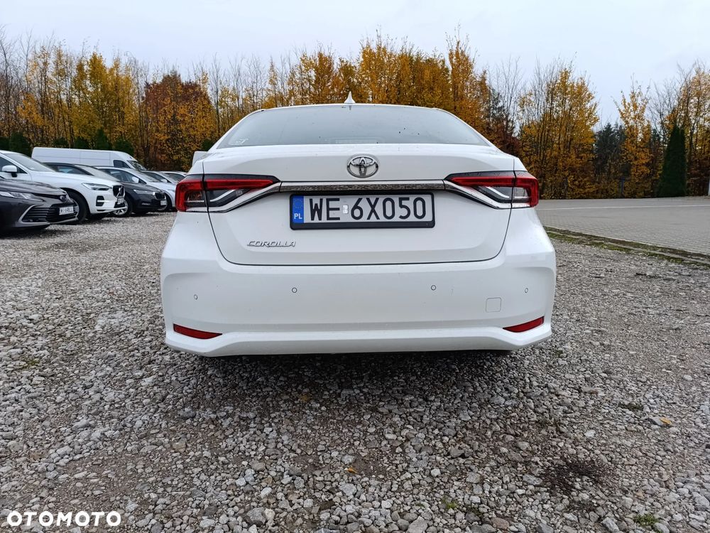 Toyota Corolla 1.5 Comfort - 11