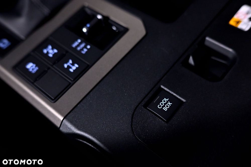 Toyota Land Cruiser LC 2.8 D-4D Executive - 34