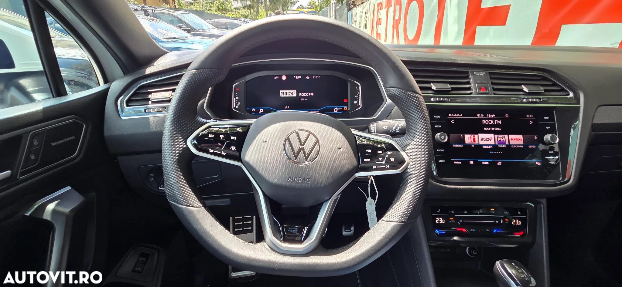 Volkswagen Tiguan Allspace 2.0 TSI 4Mot DSG R-Line - 18