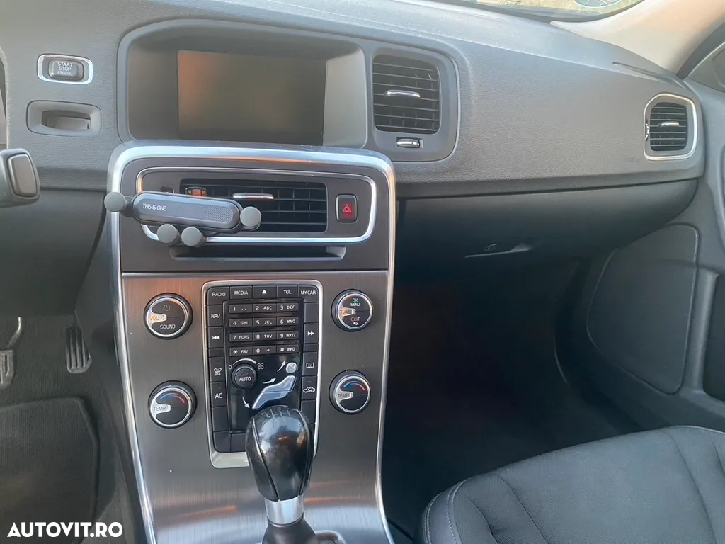 Volvo S60 DRIVe Momentum - 9