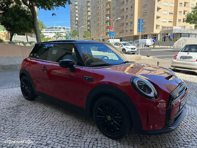 MINI 3 Portas Cooper SE Premium Extra Yours - 29