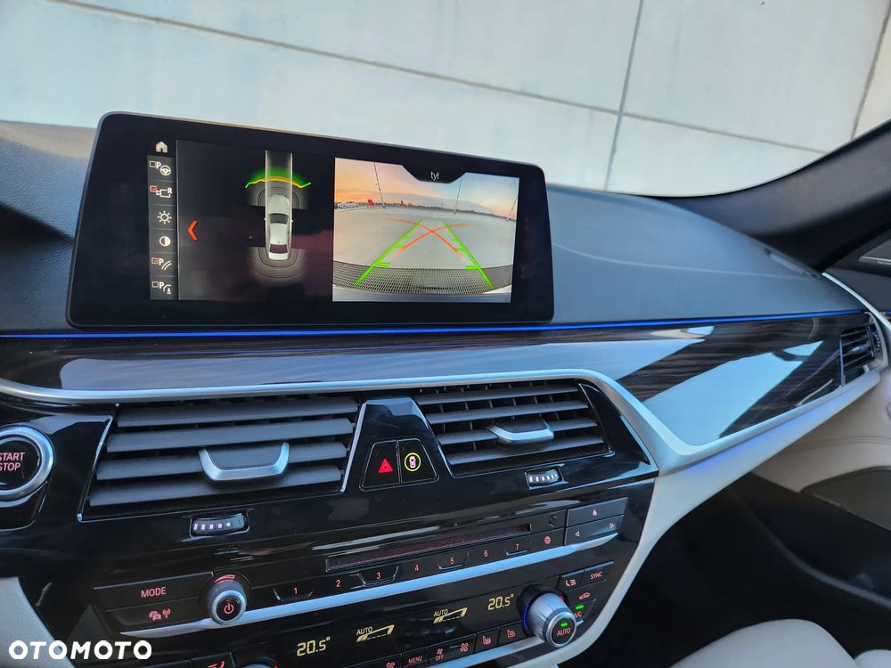 BMW Seria 5 530e iPerformance M Sport sport - 13