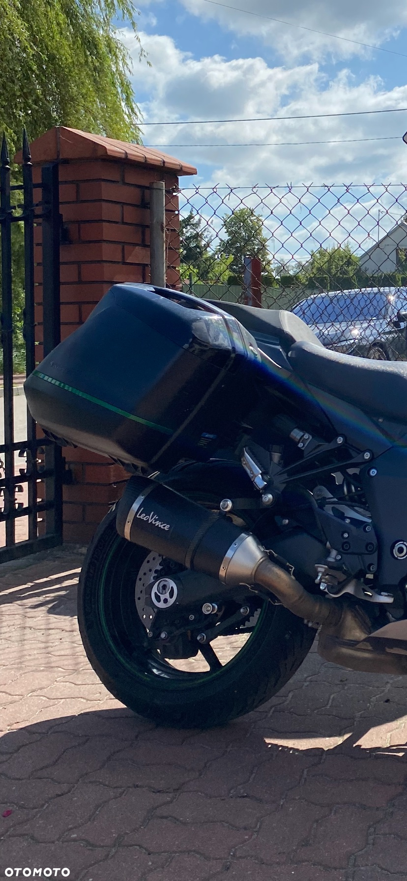 Kawasaki Ninja 1000 SX - 12