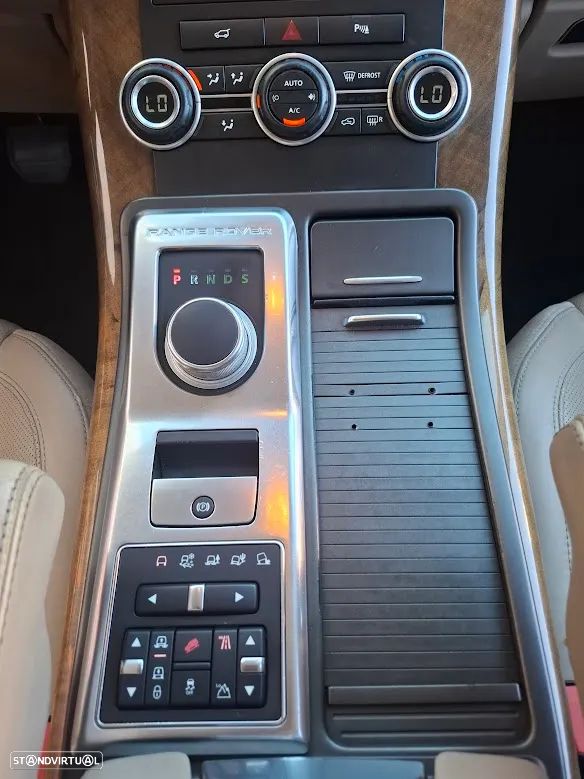 Land Rover Range Rover Sport 3.0 TDV6 HSE - 10