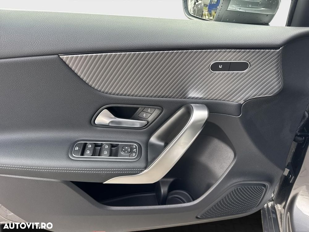 Mercedes-Benz A 180 MHEV 7G-DCT - 12