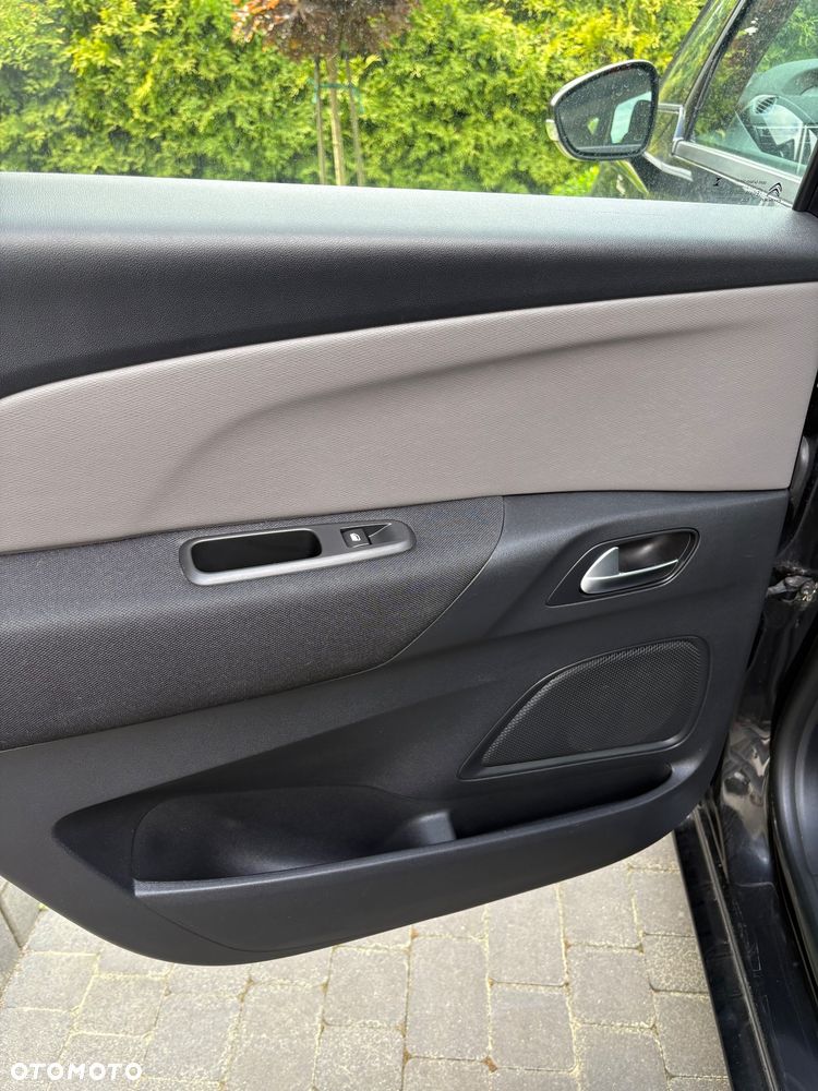 Citroën C4 1.6 HDi FAP Confort - 26