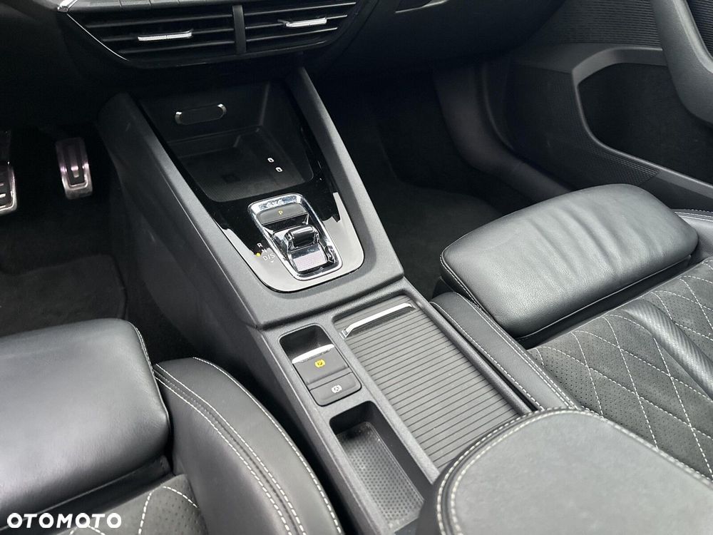 Skoda Octavia 2.0 TDI 4x4 RS DSG - 24