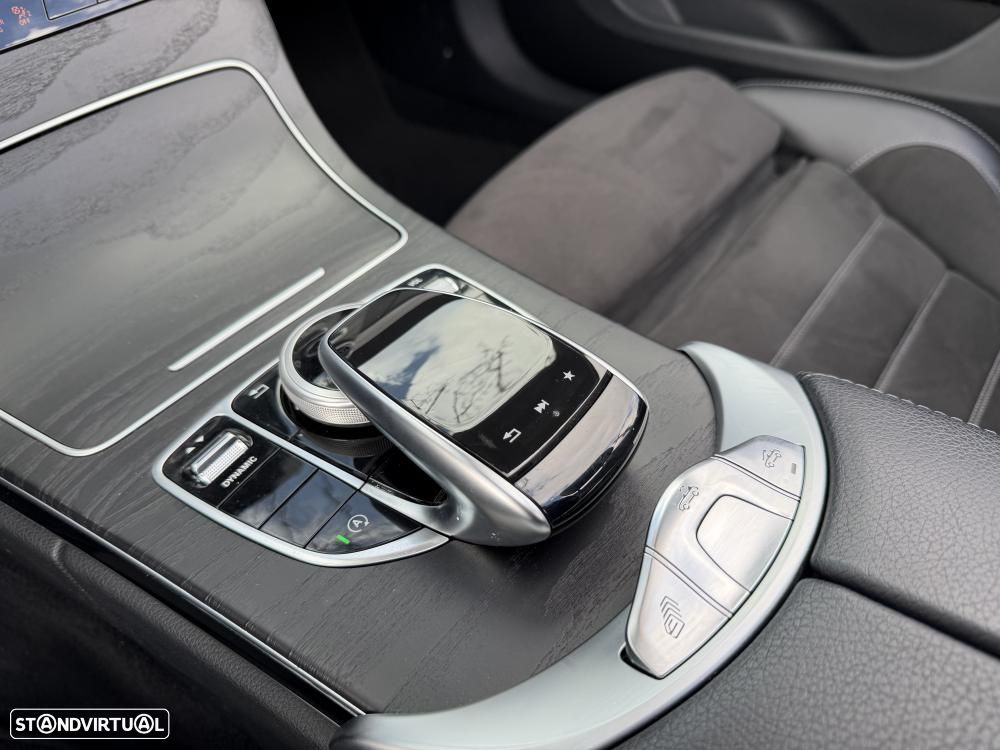 Mercedes-Benz C 180 Cabrio 9G-Tronic AMG Line - 24