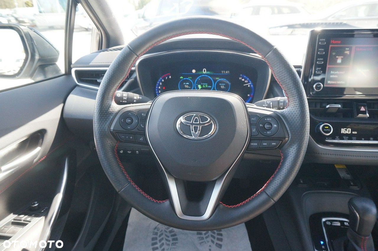 Toyota Corolla - 13