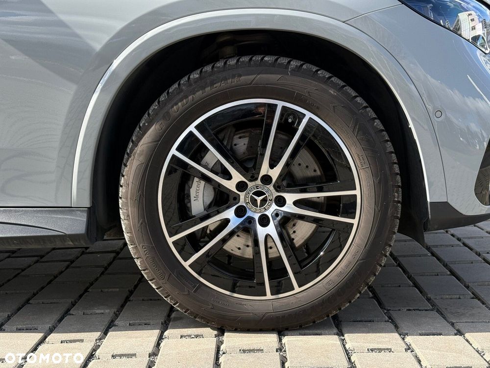 Mercedes-Benz GLC - 14