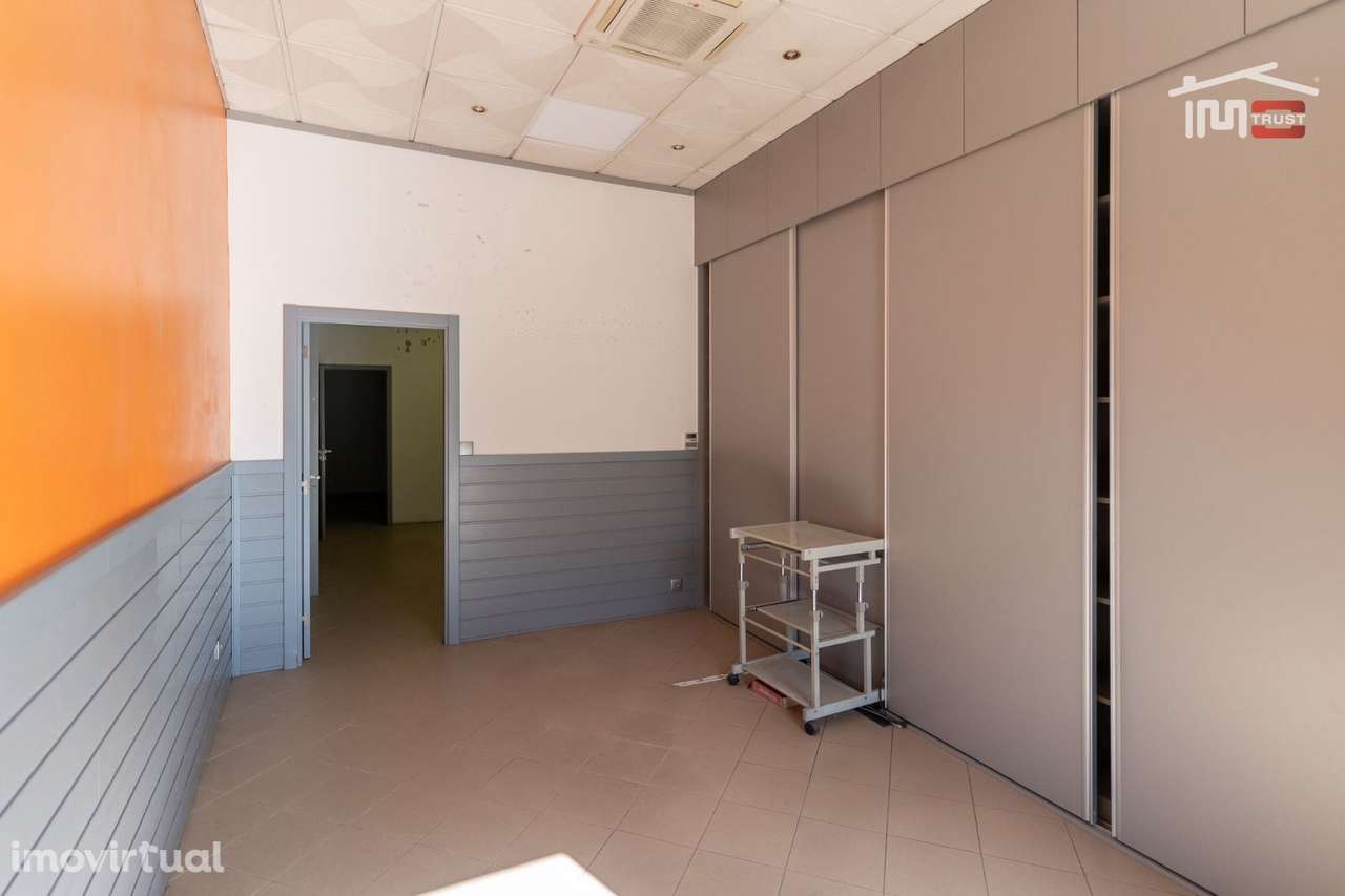 Loja, para venda, Ourém - Nossa Senhora da Piedade - Grande imagem: 5/16