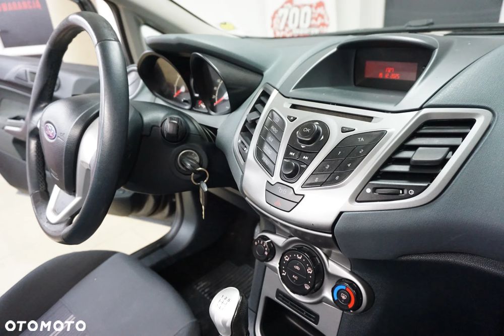 Ford Fiesta 1.25 Gold X - 18